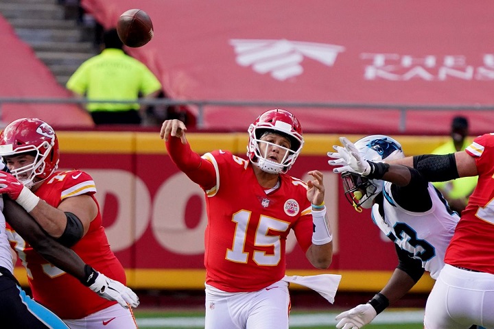 Tanto los Seattle Seahawks como los Kansas City Chiefs tienen capacidades defensivas insuficientes